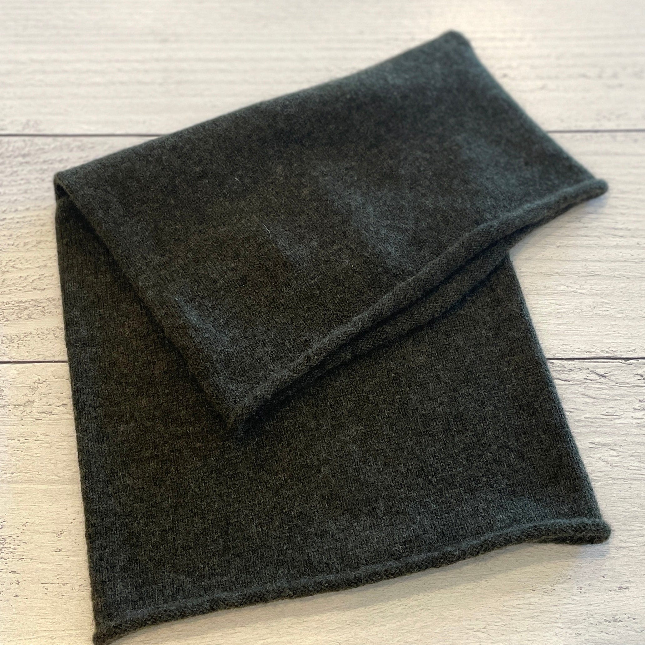 Cashmere Featherweight Snood - Solid - PORCH