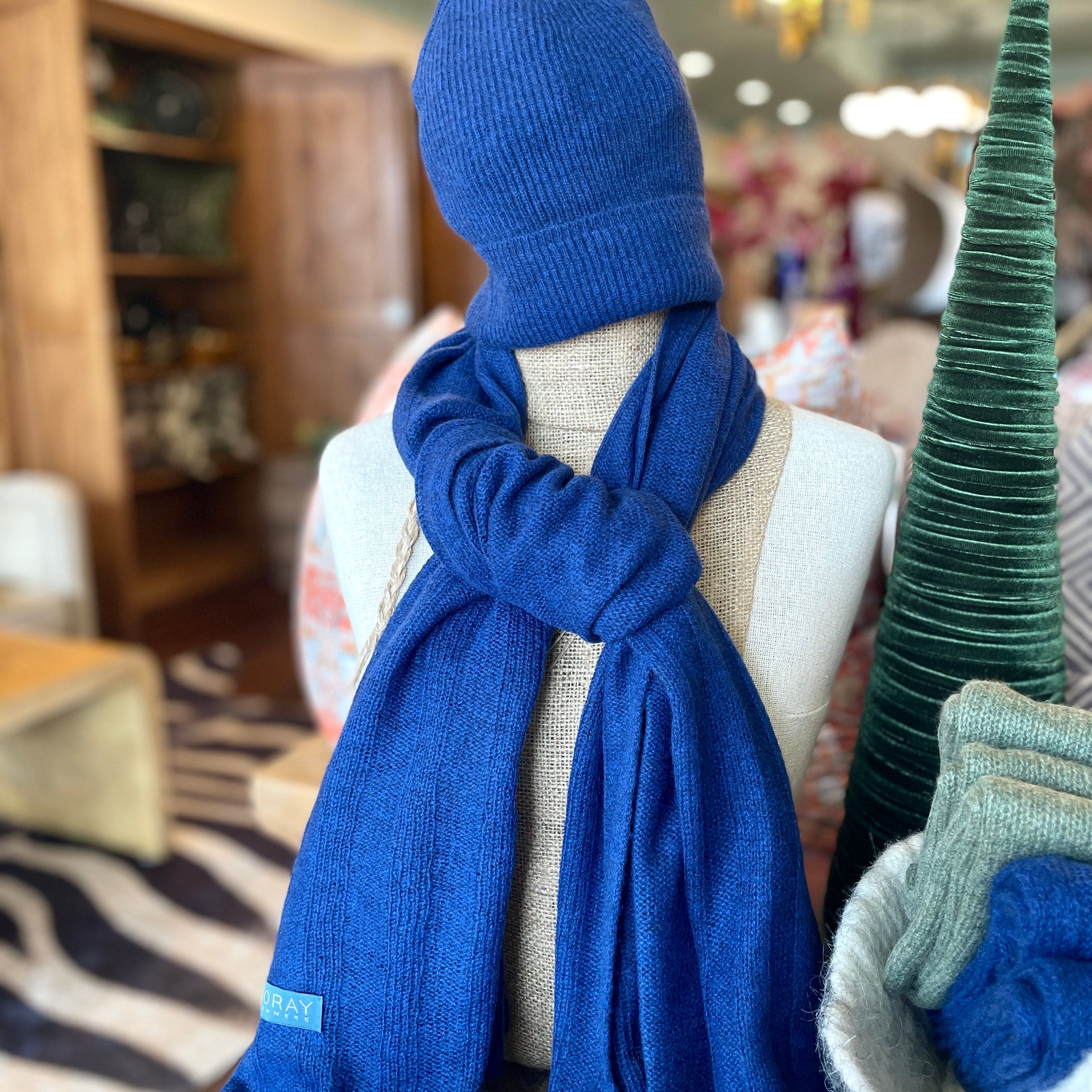 Featherweight Cashmere Scarf - Solid - PORCH