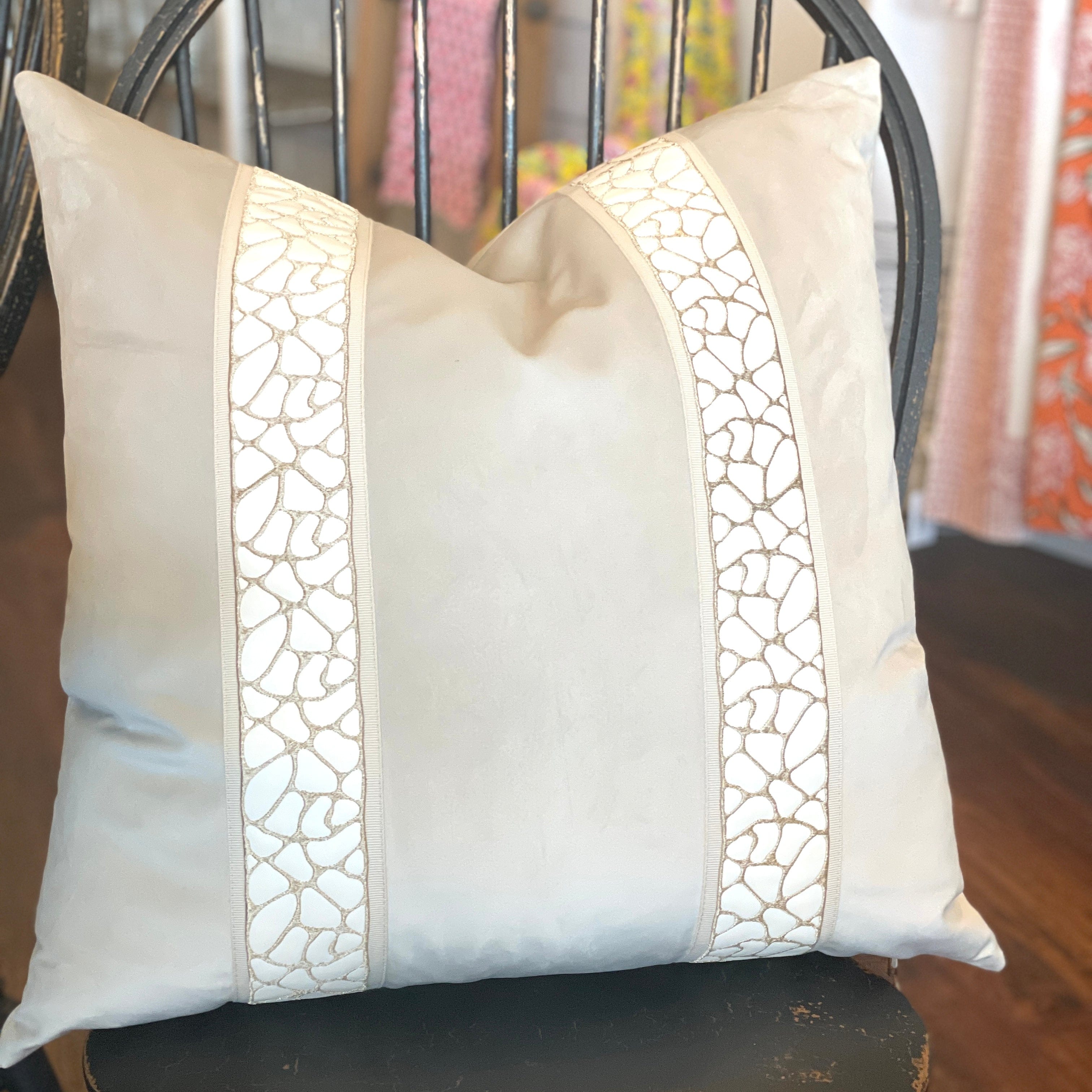 Lincoln Oyster Pillow - PORCH