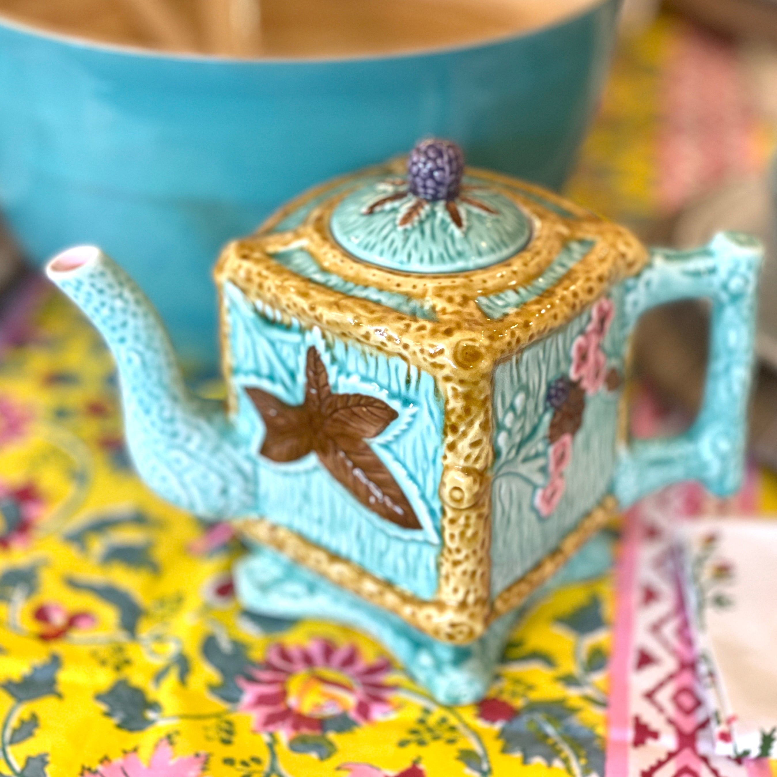 Vintage Seymour Mann Majolica Mint Dogwood Teapot - PORCH